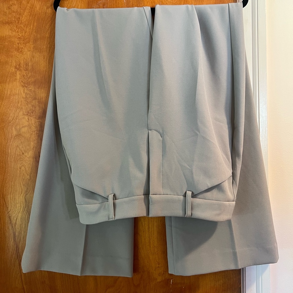 Express Editor Flare Mid Rise Pants - Picture 3 of 8